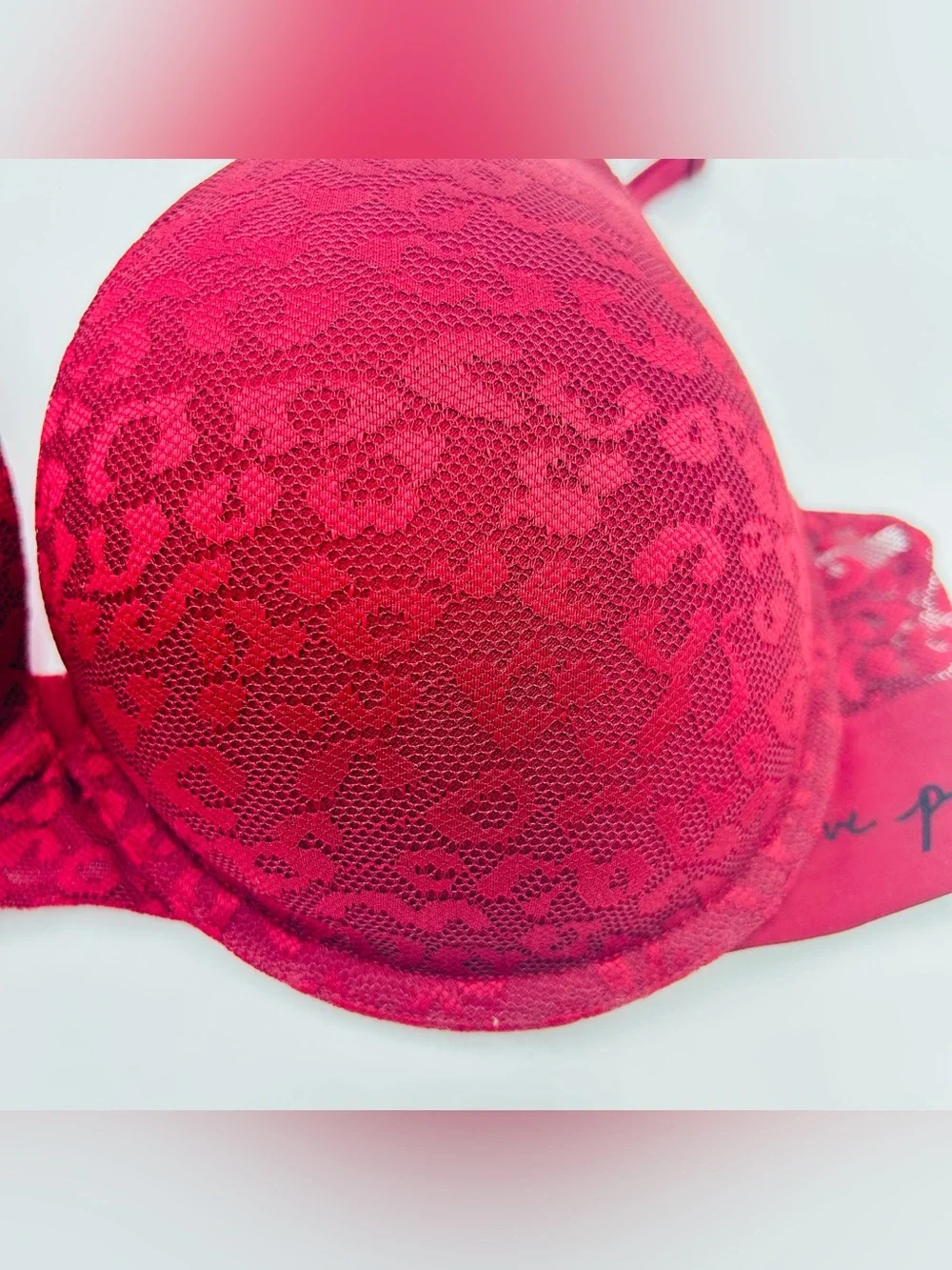 PINK Victoria’s Secret Wear Everywhere Push Up Bra women size 34D Red Lace